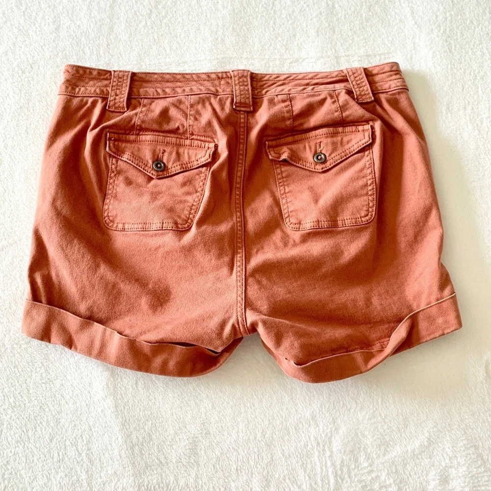Torrid Utility Cargo Shorts Women Size 12 Coral Pink Stretch Cotton Twill Cuffed